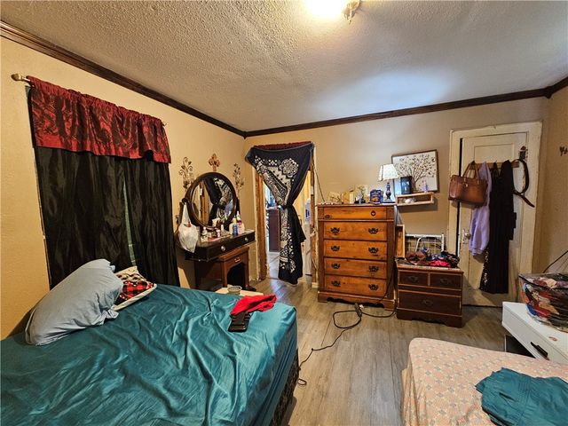 738 W 1st St., Alice, TX 78332