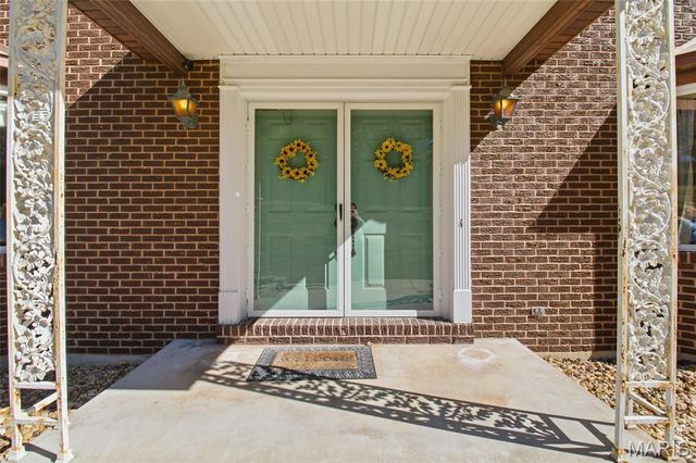 8754 Boverie Drive, Ste Genevieve, MO 63670