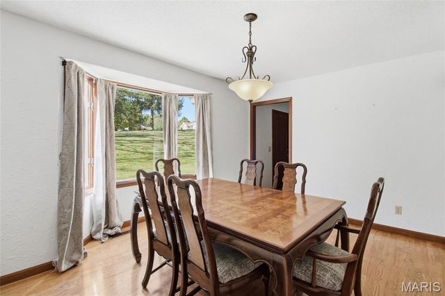 8754 Boverie Drive, Ste Genevieve, MO 63670