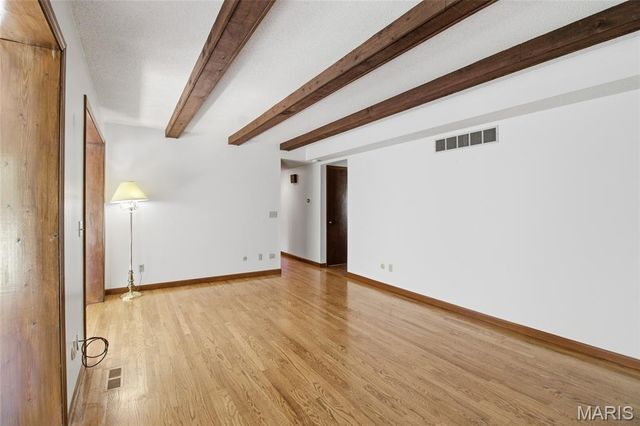 8754 Boverie Drive, Ste Genevieve, MO 63670