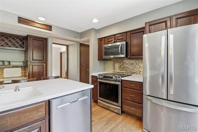 8754 Boverie Drive, Ste Genevieve, MO 63670