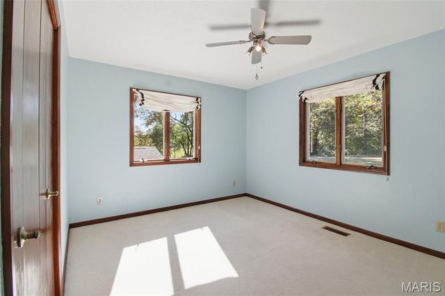 8754 Boverie Drive, Ste Genevieve, MO 63670