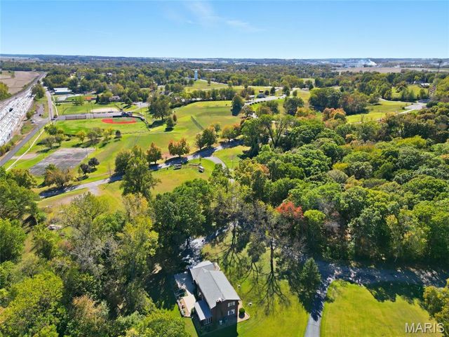 8754 Boverie Drive, Ste Genevieve, MO 63670