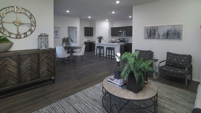3100 Charleston Drive, Ennis, TX 75119