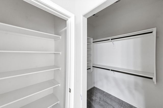 6923 Silver Moon Road NW, Albuquerque, NM 87114