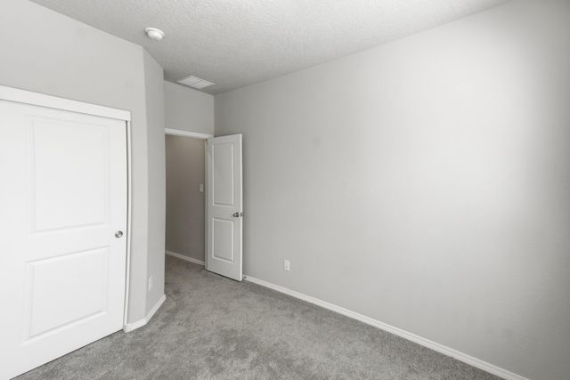 6923 Silver Moon Road NW, Albuquerque, NM 87114