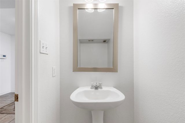 5610 Eagle Sky Boulevard, Katy, TX 77449