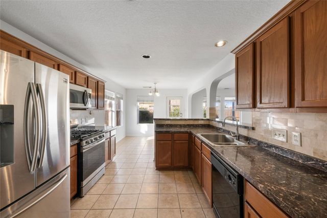 5610 Eagle Sky Boulevard, Katy, TX 77449