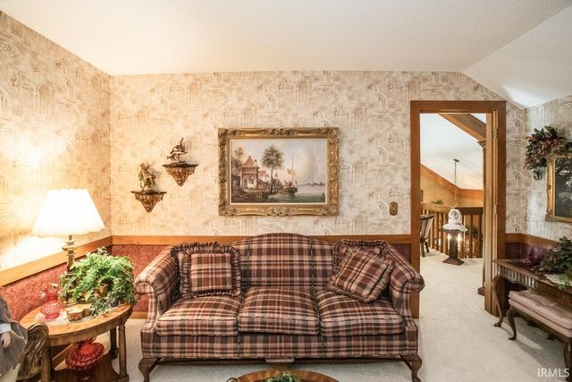 609 Bittersweet Lane, Ossian, IN 46777