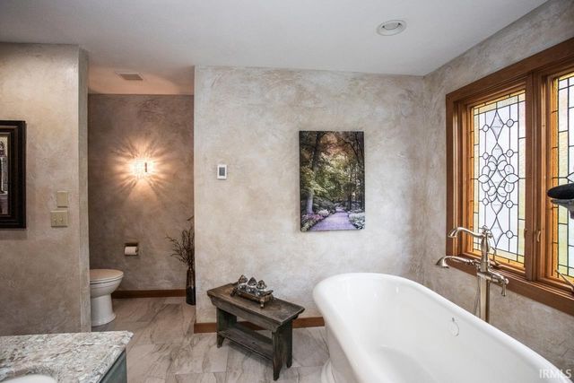 609 Bittersweet Lane, Ossian, IN 46777