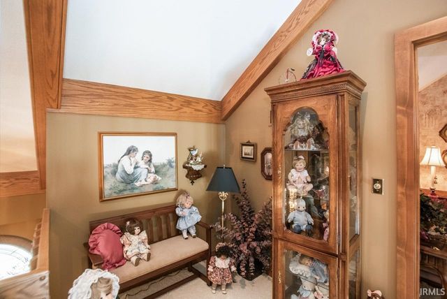609 Bittersweet Lane, Ossian, IN 46777