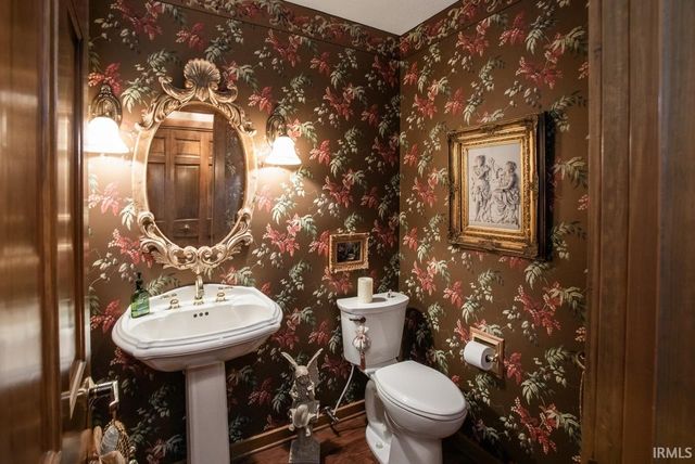 609 Bittersweet Lane, Ossian, IN 46777