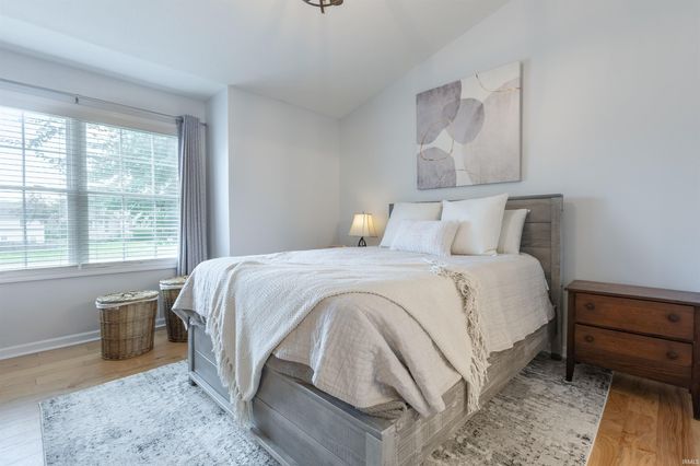 7126 W Prominence Pointe, Bloomington, IN 47404