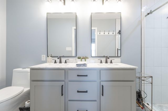 7126 W Prominence Pointe, Bloomington, IN 47404