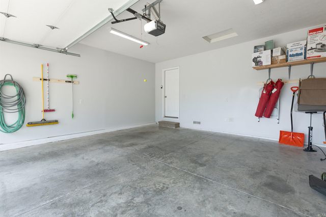 7126 W Prominence Pointe, Bloomington, IN 47404