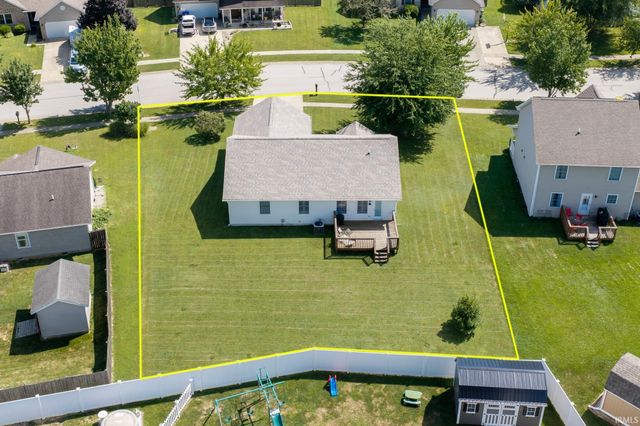 7126 W Prominence Pointe, Bloomington, IN 47404