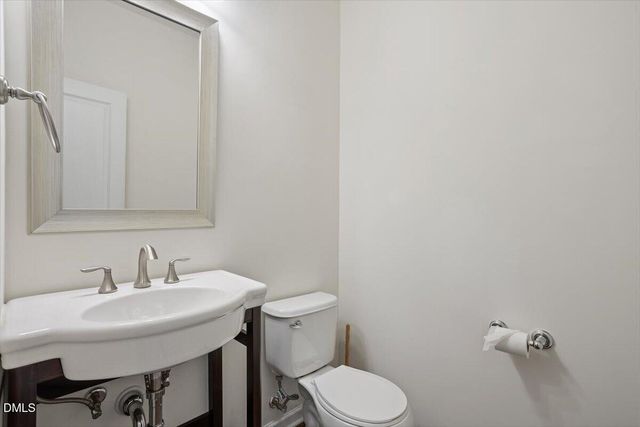 1119 Sky Top Drive, Apex, NC 27502