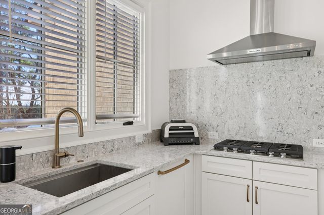 751 Woodvale Point, Suwanee, GA 30024