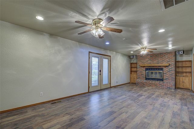 14300 Whippoorwill Vista, Choctaw, OK 73020