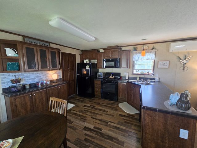 8205 BRIERCREST Drive, Erie, PA 16509