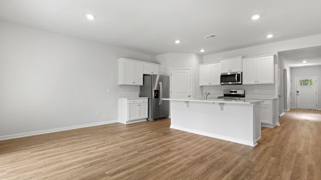 545 Tulip Poplar Drive, Moncks Corner, SC 29461