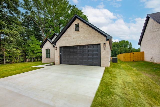38 Libra Lane, Ward, AR 72176