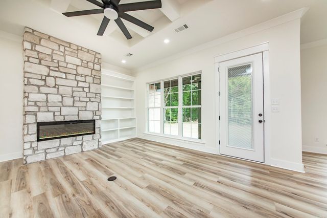 38 Libra Lane, Ward, AR 72176