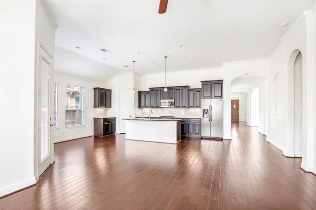 22015 Rustling Springs Drive, Spring, TX 77389