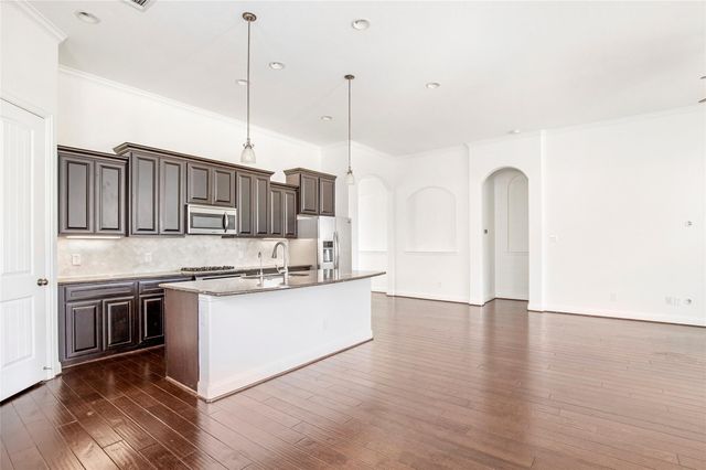 22015 Rustling Springs Drive, Spring, TX 77389