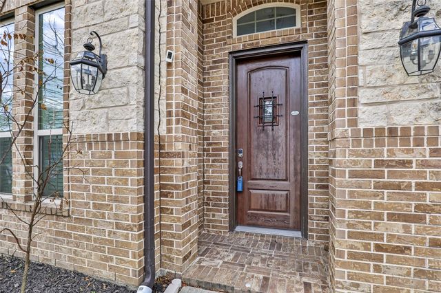 22015 Rustling Springs Drive, Spring, TX 77389