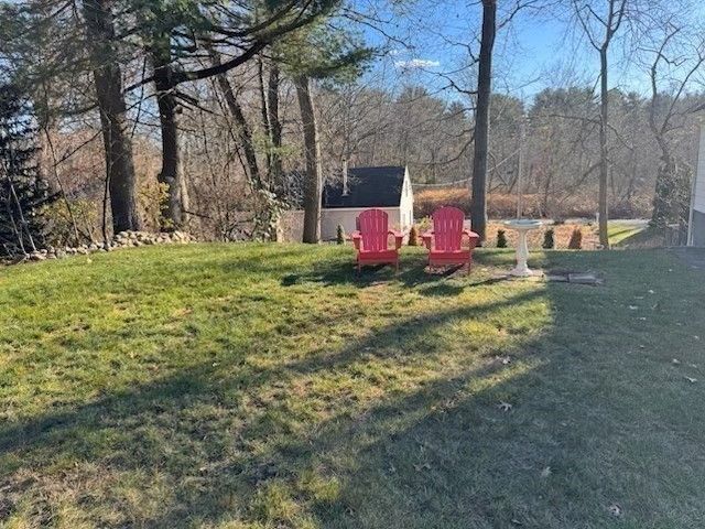 18 Burroughs Road, North Reading, MA 01864