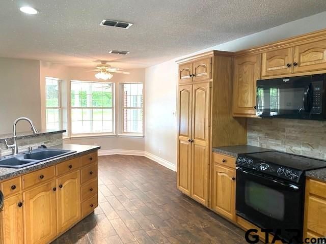 11466 St Hwy 31 E, Murchison, TX 75778