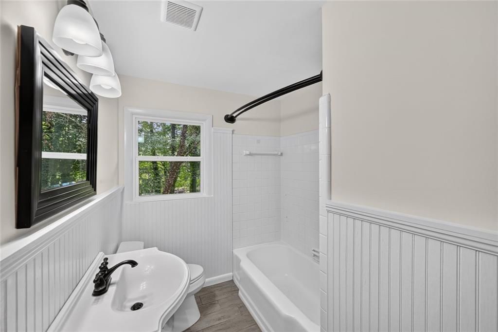 Image 16 of property listing at 3268 N Druid Hills Road, Decatur, GA 30033