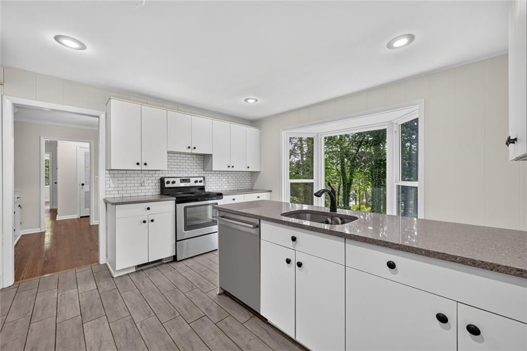 Image 21 of property listing at 3268 N Druid Hills Road, Decatur, GA 30033