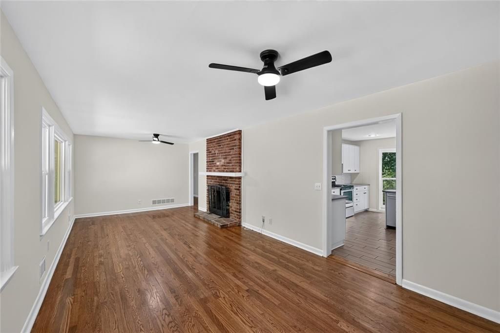 Image 25 of property listing at 3268 N Druid Hills Road, Decatur, GA 30033