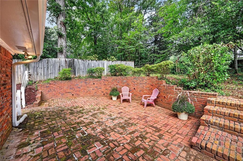 Image 38 of property listing at 3268 N Druid Hills Road, Decatur, GA 30033