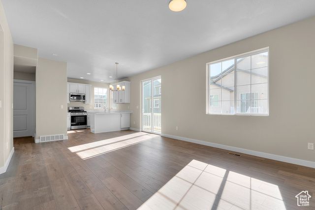 8904 S VEILED PEAK RD, West Jordan, UT 84081