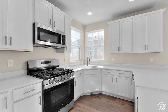 8904 S VEILED PEAK RD, West Jordan, UT 84081