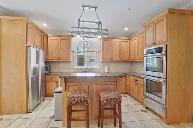 1097 Sheridan Park NE, Atlanta, GA 30324