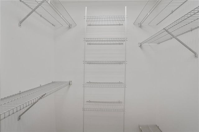 1097 Sheridan Park NE, Atlanta, GA 30324