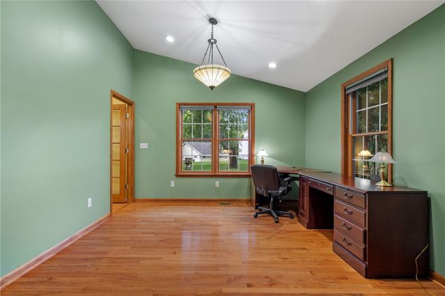 9610 Fox Rd, Mccandless, PA 15237