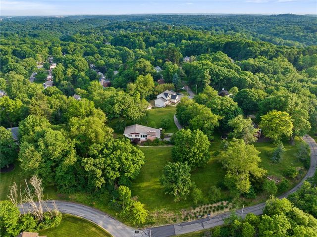 9610 Fox Rd, Mccandless, PA 15237