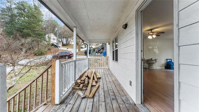 228 Brookside Drive, Dallas, GA 30132