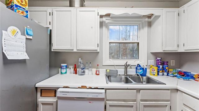 228 Brookside Drive, Dallas, GA 30132