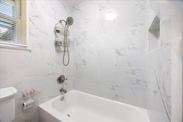 21 Sloane Road, Newburgh, NY 12550