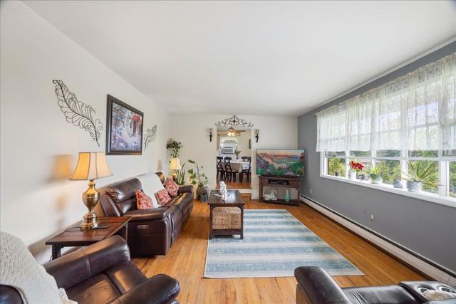 21 Sloane Road, Newburgh, NY 12550