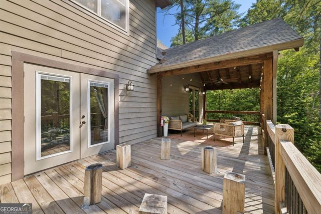 345 Deer Trail, Mineral Bluff, GA 30559