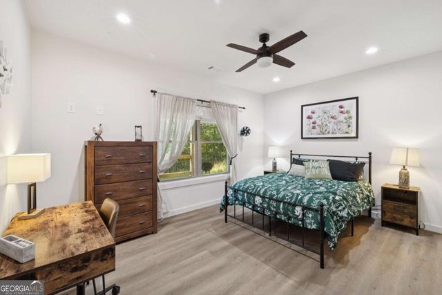 345 Deer Trail, Mineral Bluff, GA 30559