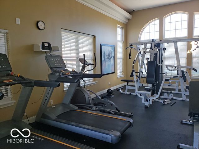 12135 Scoria Drive 100, Fishers, IN 46038