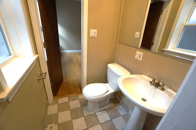 1537 W Juneway Terrace 1, Chicago, IL 60626